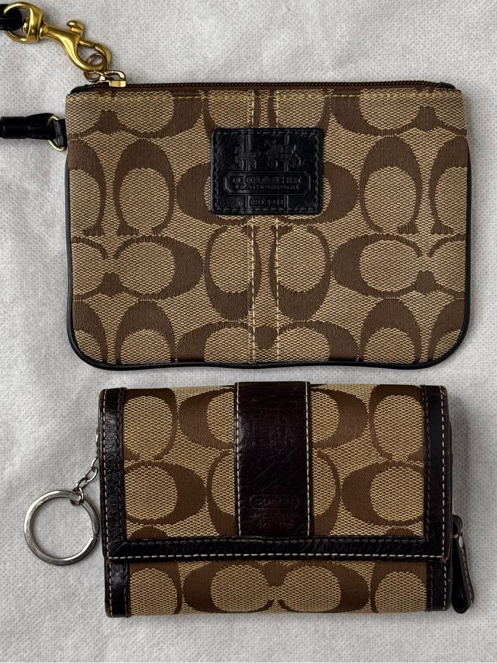 Coach Y2K Brown Canvas Signature Jacquard Wristlet Tri-fold Wallet Leather Trim